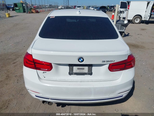 WBA8B9G54JNU96733 BMW 330I