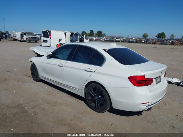 WBA8B9G54JNU96733 BMW 330I