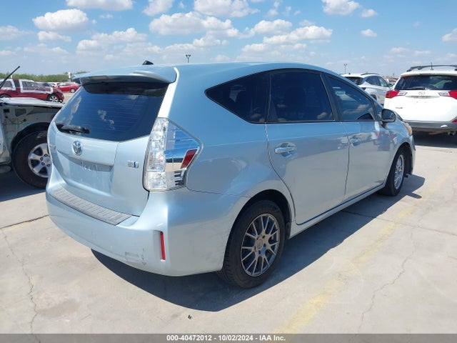 Toyota Prius V Two 2014 JTDZN3EU6EJ006487 Image 4
