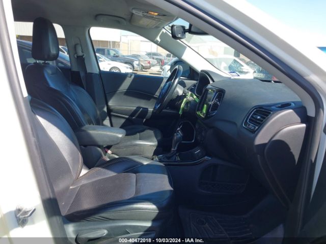 3C4NJCCB5KT679903 Jeep Compass Limited Fwd