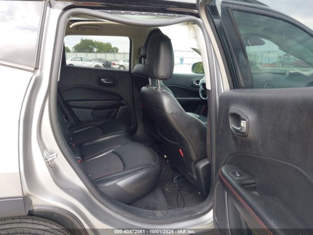 3C4NJDDB2LT127085 Jeep Compass Trailhawk 4x4