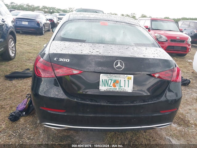 W1KAF4GB8PR085702 Mercedes-Benz C 300 Sedan
