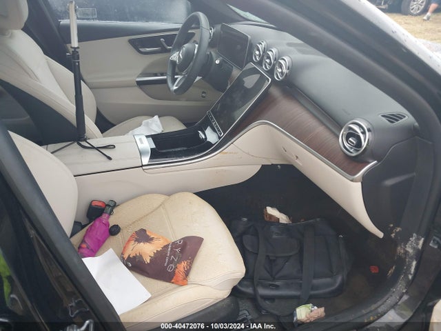 W1KAF4GB8PR085702 Mercedes-Benz C 300 Sedan