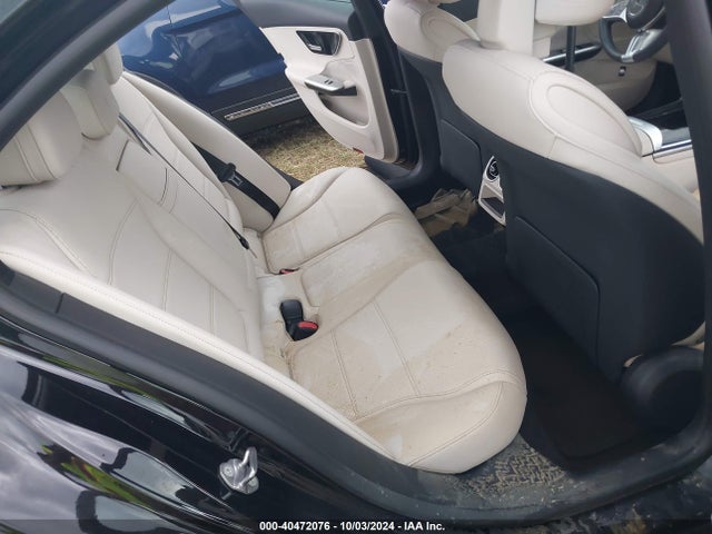 W1KAF4GB8PR085702 Mercedes-Benz C 300 Sedan