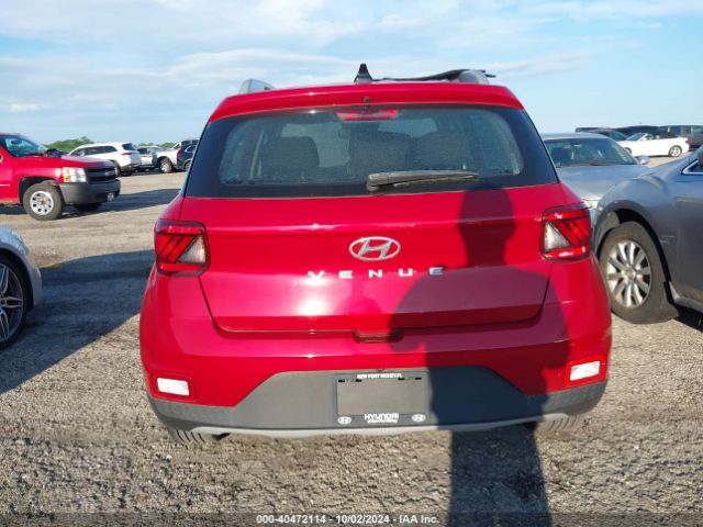 KMHRC8A3XNU183411 Hyundai Venue Sel