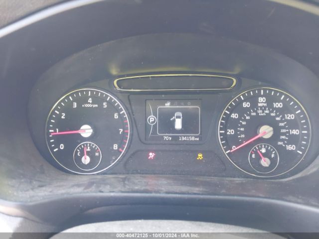 5XYPGDA50HG216688 KIA Sorento 3.3l Lx