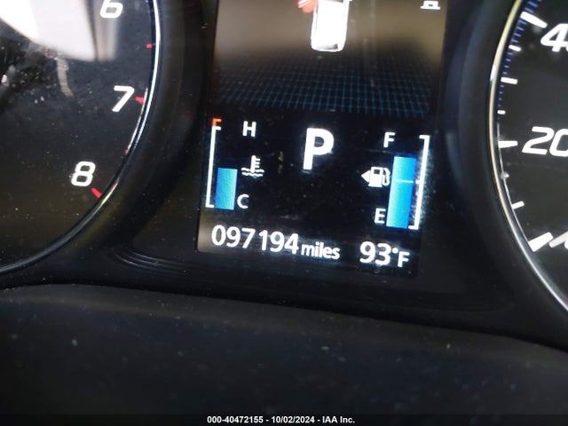 JA4AD2A37HZ023046 Mitsubishi Outlander Es