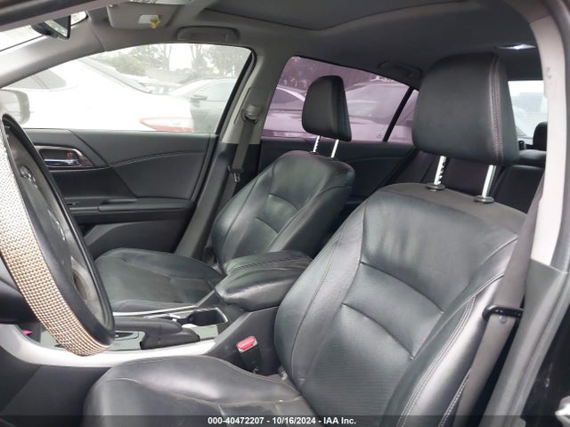 Honda Accord Touring 2016 1HGCR3F99GA016942 Image 19