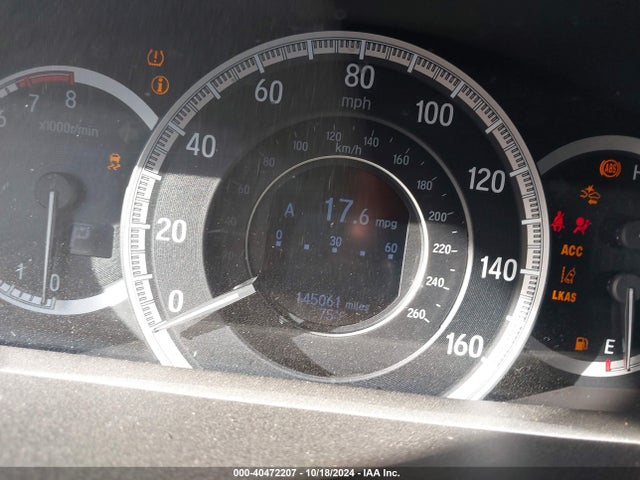 Honda Accord Touring 2016 1HGCR3F99GA016942 Image 7
