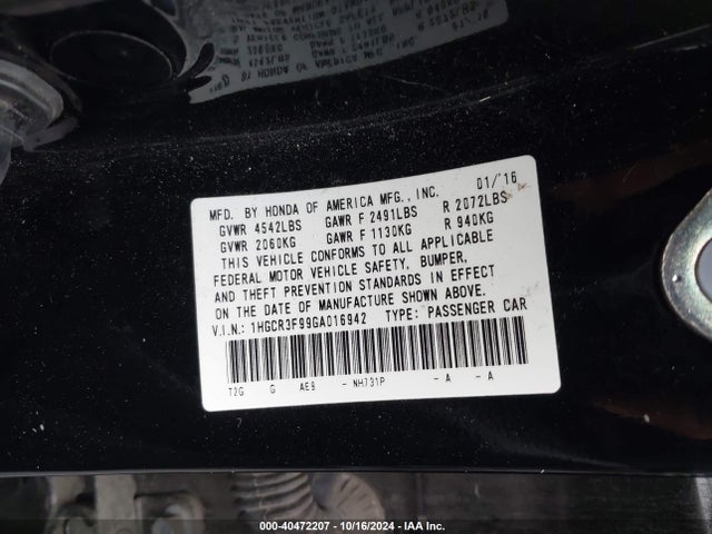 Honda Accord Touring 2016 1HGCR3F99GA016942 Image 9