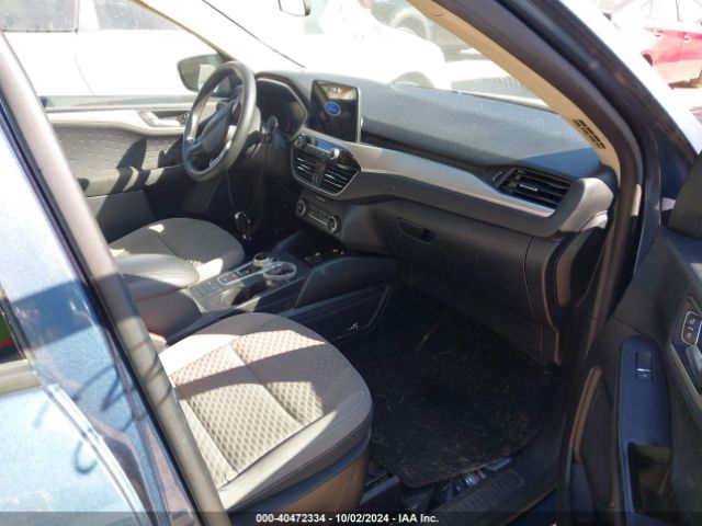 1FMCU9G68LUB98819 Ford ESCAPE SE