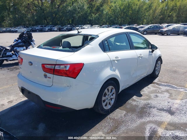 KIA RIO LX 2015 KNADM4A37F6427085 Image 4