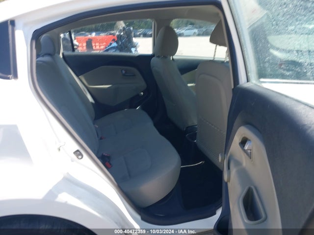 KIA RIO LX 2015 KNADM4A37F6427085 Image 8