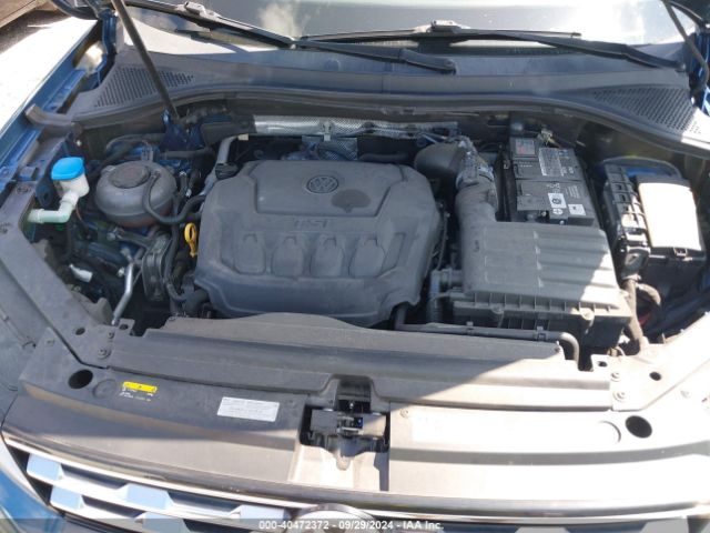 3VV3B7AX6JM046881 Volkswagen Tiguan 2.0t Se/2.0t Sel
