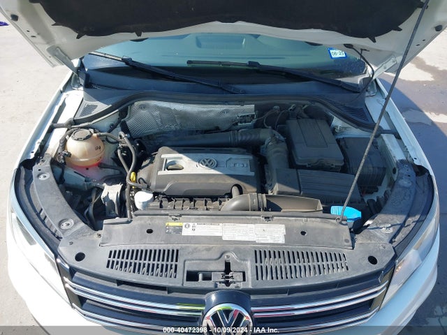 WVGBV7AX2HK044821 Volkswagen Tiguan 2.0t/s