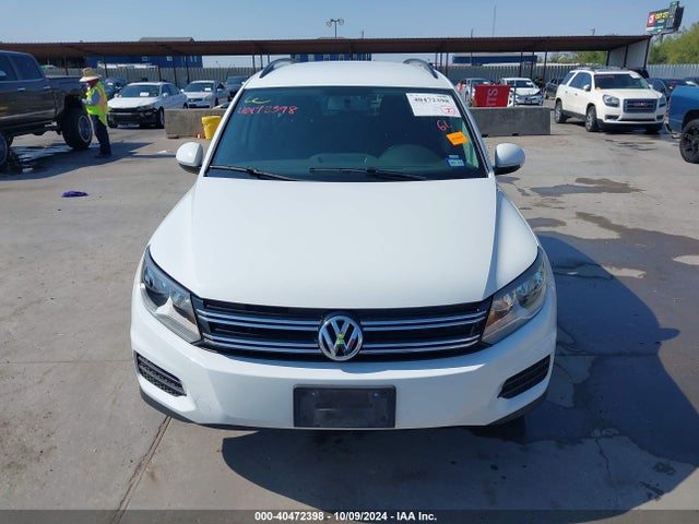 WVGBV7AX2HK044821 Volkswagen Tiguan 2.0t/s