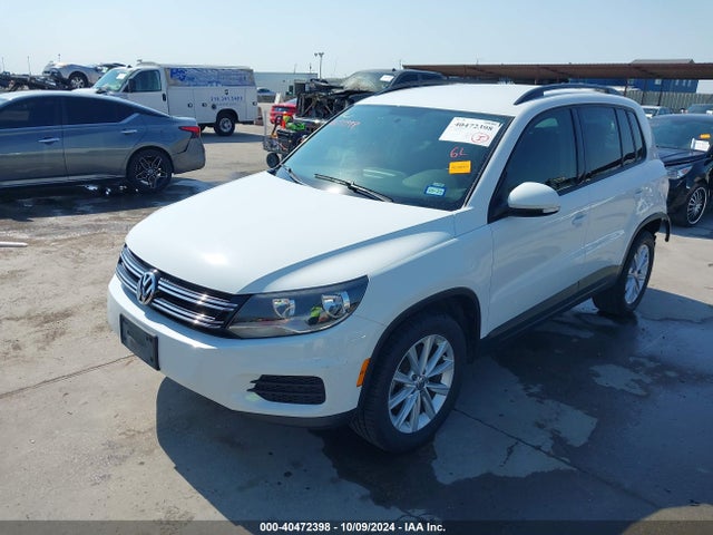 WVGBV7AX2HK044821 Volkswagen Tiguan 2.0t/s