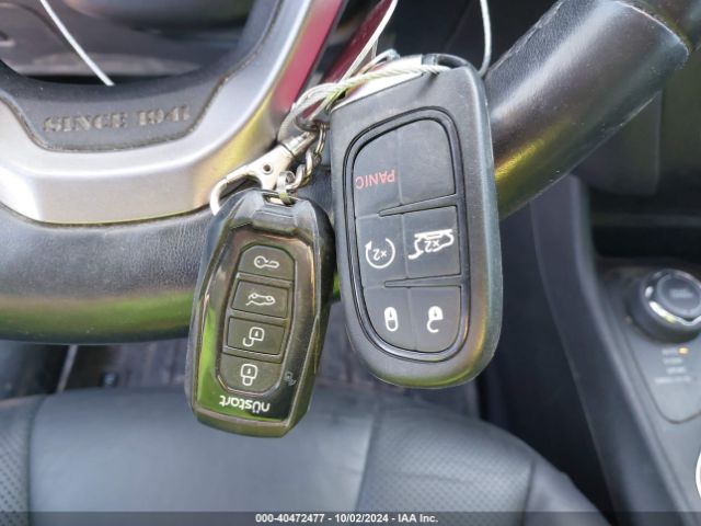 1C4PJMDX1KD136143 Jeep Cherokee Limited 4x4
