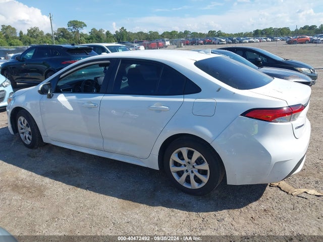 Toyota COROLLA LE 2022 5YFEPMAE0NP355380 Image 14