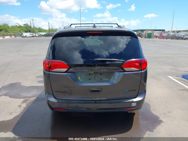 Chrysler Pacifica Hybrid Touring L 2019 2C4RC1L77KR584743 Image 17