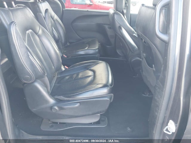 Chrysler Pacifica Hybrid Touring L 2019 2C4RC1L77KR584743 Image 8