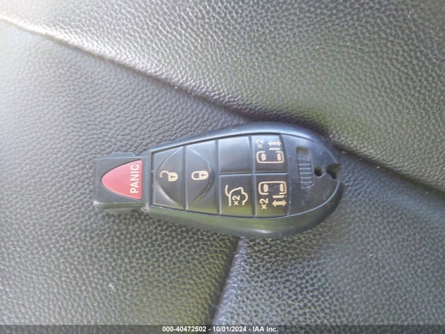 2C4RC1BG7ER348762 Chrysler Town & Country Touring