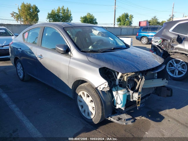 2018 3N1CN7AP7JL860519 main image