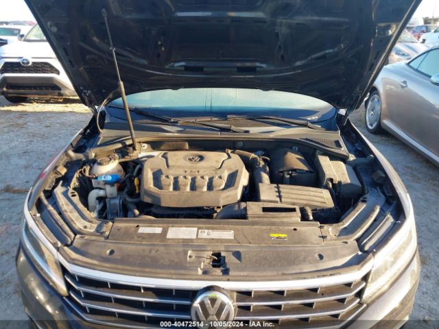 1VWBA7A31JC005776 Volkswagen Passat 2.0t Se