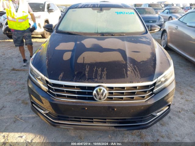 1VWBA7A31JC005776 Volkswagen Passat 2.0t Se