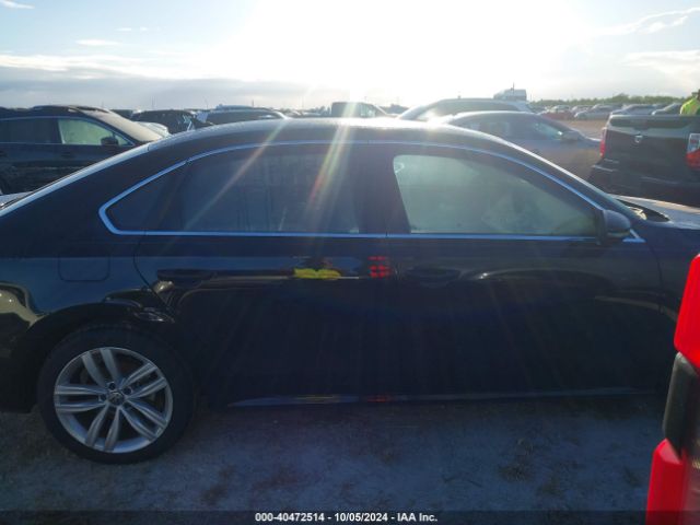 1VWBA7A31JC005776 Volkswagen Passat 2.0t Se