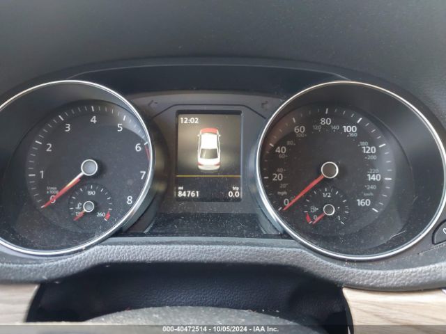 1VWBA7A31JC005776 Volkswagen Passat 2.0t Se