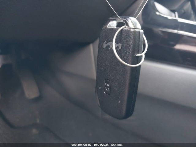 KNDERCAA2R7599766 KIA SELTOS EX