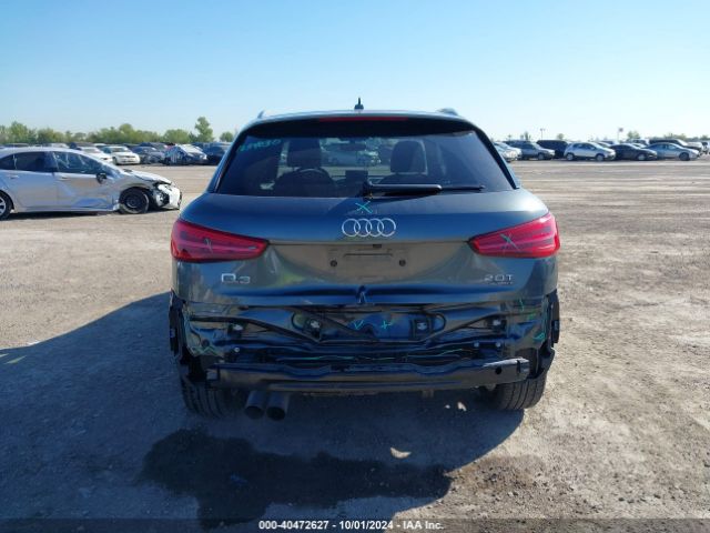 WA1ECCFSXJR018648 Audi Q3 2.0t Premium/2.0t Sport Premium