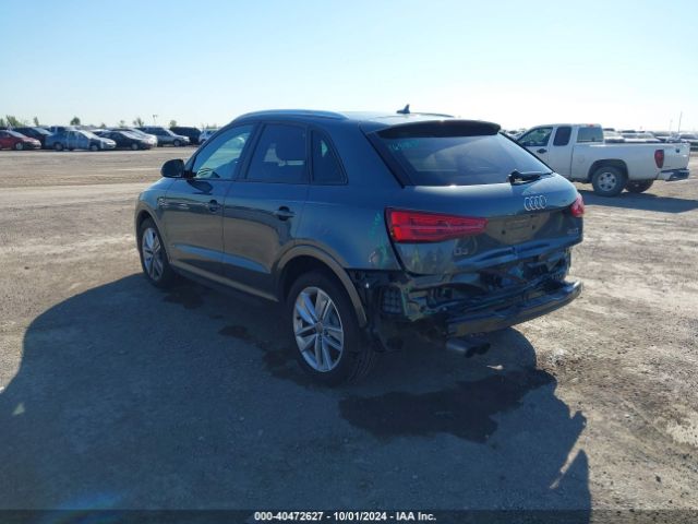 WA1ECCFSXJR018648 Audi Q3 2.0t Premium/2.0t Sport Premium