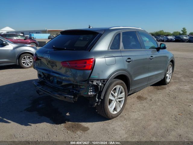 WA1ECCFSXJR018648 Audi Q3 2.0t Premium/2.0t Sport Premium