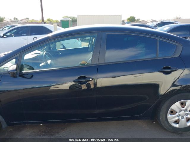 KNAFK4A68E5162903 KIA FORTE LX