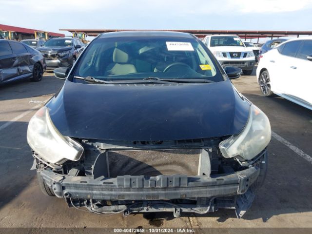 KNAFK4A68E5162903 KIA FORTE LX