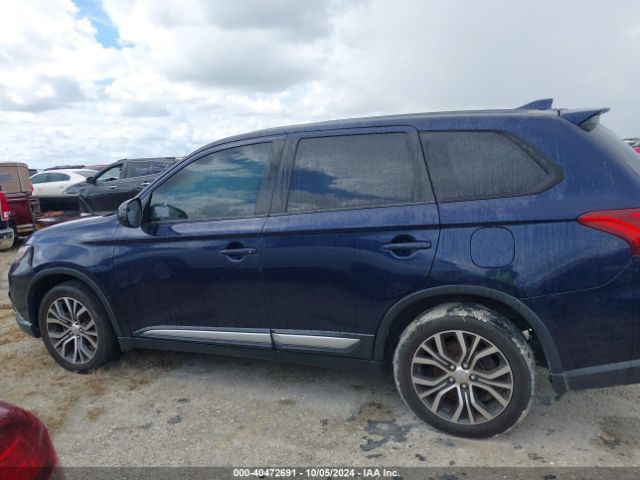 JA4AD2A33JZ003768 Mitsubishi Outlander Es