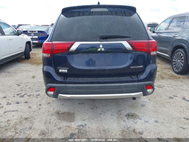 JA4AD2A33JZ003768 Mitsubishi Outlander Es