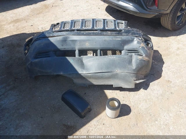 1C4NJDEB8FD408915 Jeep Compass Latitude