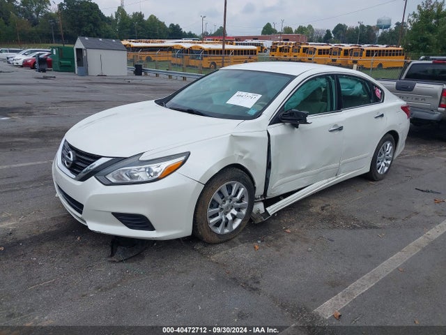 Nissan Altima 2.5 S 2017 1N4AL3AP5HN307385 Image 2