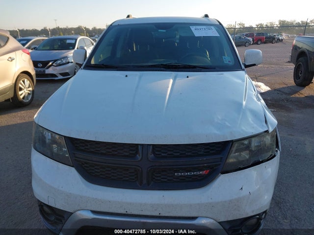 3C4PDCGBXFT547364 Dodge Journey Crossroad