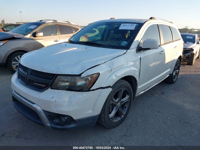 3C4PDCGBXFT547364 Dodge Journey Crossroad