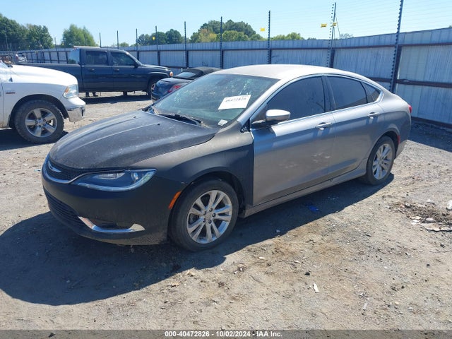 Chrysler 200 Limited 2015 1C3CCCAB0FN708481 Image 2