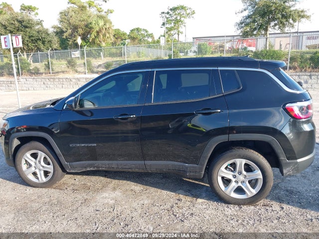 Jeep Compass Latitude 4x4 2023 3C4NJDBN3PT517731 Image 14