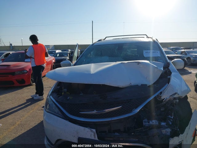 Chrysler Pacifica Touring L 2019 2C4RC1BG1KR626776 Image 12