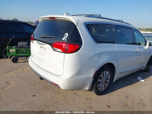 Chrysler Pacifica Touring L 2019 2C4RC1BG1KR626776 Image 4