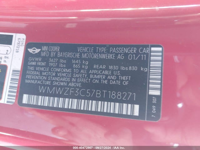 2011 MINI COOPER CLUBMAN WMWZF3C57BT188271 Photo 8