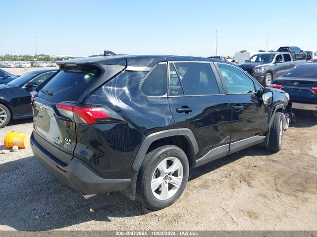 2T3P1RFVXMC233101 Toyota Rav4 Xle