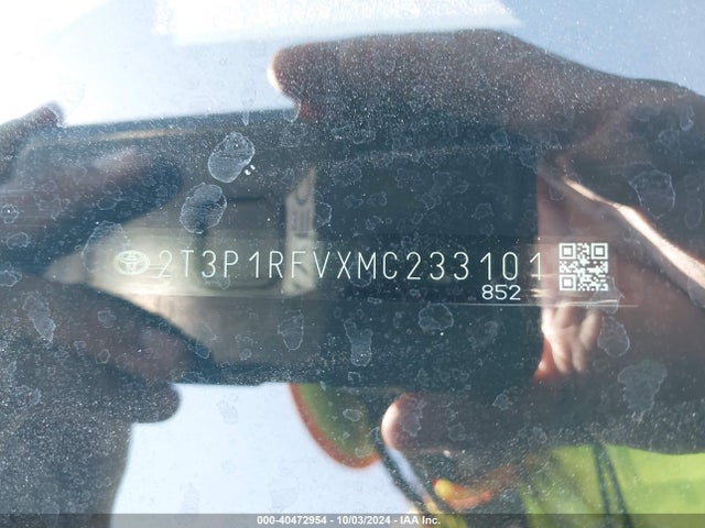 2T3P1RFVXMC233101 Toyota Rav4 Xle